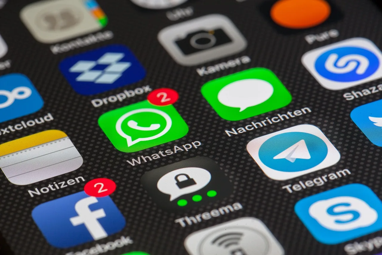internet, whatsapp, smartphone, communication, phone, networking, app, chat, mobile, networked, global, iphone, ios, make a phone call, community, social media, multimedia, web, instant messenger, touch screen, threema, imessage, telegram, social network, write, messenger, media, social, whatsapp, whatsapp, whatsapp, app, iphone, social media, social media, social media, social media, social media. Choosing social media tools a network marketing program can standardize on
